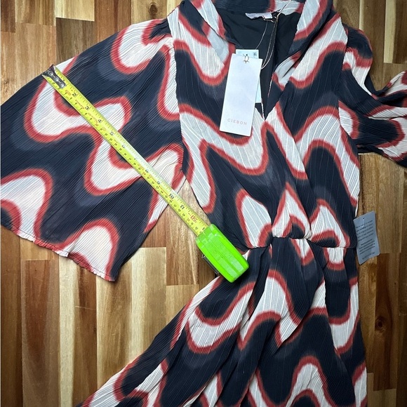 Ceibon Juni Wave Print Dress Black Cream Rust Pleated Shawl Collar Bell Sleeve S - Picture 10 of 13